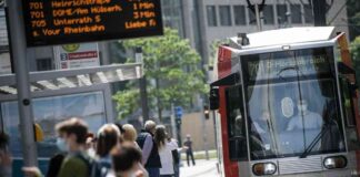 abschaffung-von-papiertickets-rheinbahn-dsseldorf-plant-umstieg-auf-bargeldlose-zahlung