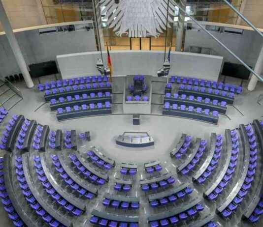Abstimmung zwischen Union und AfD: Besorgnis über potenzielle Auswirkungen abstimmung-zwischen-union-und-afd-besorgnis-ber-potenzielle-auswirkungen