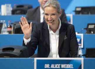 AfD kürt Weidel einstimmig zur Kanzlerkandidatin beim Bundesparteitag in Riesa afd-krt-weidel-einstimmig-zur-kanzlerkandidatin-beim-bundesparteitag-in-riesa