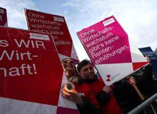 Berlin: Unternehmer fordern „Wirtschaftswende“ – Demonstration mit über tausend Teilnehmern berlin-unternehmer-fordern-wirtschaftswende-demonstration-mit-ber-tausend-teilnehmern