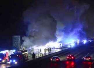 Brand in Düsseldorf Eller: LKW-Brand verursacht Sperrung A46 Richtung Neuss brand-in-dsseldorf-eller-lkw-brand-verursacht-sperrung-a46-richtung-neuss