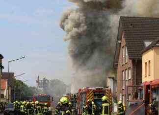 Brand in Sankt Augustiner Motorradladen: Tödlicher Einsatz für Feuerwehrleute brand-in-sankt-augustiner-motorradladen-tdlicher-einsatz-fr-feuerwehrleute