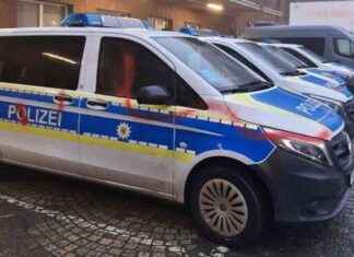 Bundespolizei-Fahrzeuge in Düsseldorf besprüht: Aktuelle Nachrichten – Ddorf-Aktuell bundespolizei-fahrzeuge-in-dsseldorf-besprht-aktuelle-nachrichten-ddorf-aktuell