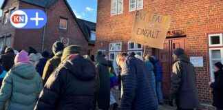 Demo in Dänischenhagen: Verantwortung nicht im Wahllokal abgeben demo-in-dnischenhagen-verantwortung-nicht-im-wahllokal-abgeben