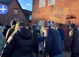 Demo in Dänischenhagen: Verantwortung nicht im Wahllokal abgeben demo-in-dnischenhagen-verantwortung-nicht-im-wahllokal-abgeben