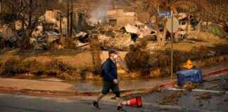 Erkundung der Ruinen: Familien suchen nach Erinnerungen an ihre Häuser erkundung-der-ruinen-familien-suchen-nach-erinnerungen-an-ihre-huser