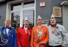 Fasching in Düsseldorf Friedrichstadt: Jeckes Biwak auf dem Försteplatz – Ddorf-Aktuell fasching-in-dsseldorf-friedrichstadt-jeckes-biwak-auf-dem-frsteplatz-ddorf-aktuell