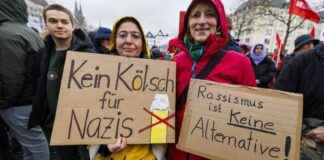 Große Protestaktion in Köln gegen die AfD: Tausende demonstrieren für Demokratie groe-protestaktion-in-kln-gegen-die-afd-tausende-demonstrieren-fr-demokratie