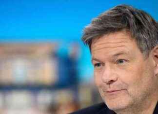 Habeck kritisiert Söder: Ehefrau riet zum Weitermachen habeck-kritisiert-sder-ehefrau-riet-zum-weitermachen