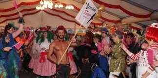 Karneval in Düsseldorf: Damensitzung in Himmelgeist mit knackigen Kerlen – Ddorf-Aktuell karneval-in-dsseldorf-damensitzung-in-himmelgeist-mit-knackigen-kerlen-ddorf-aktuell