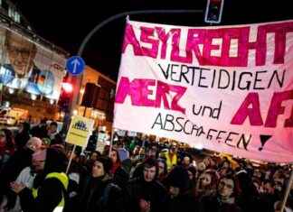 Proteste vor CDU-Zentrale wegen Unions-Mehrheit mit AfD-Stimmen proteste-vor-cdu-zentrale-wegen-unions-mehrheit-mit-afd-stimmen