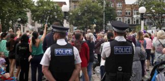 prozess-gegen-jugendlichen-wegen-messerstecherei-in-taylor-swift-themen-tanzkurs-im-letzten-sommer-in-england