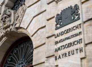 Prozess wegen versuchtem Mord an schlafendem Patienten prozess-wegen-versuchtem-mord-an-schlafendem-patienten