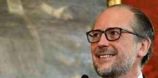 Sebastian Kurz entlässt Schallenberg als geschäftsführender Kanzler – Video – WELT sebastian-kurz-entlsst-schallenberg-als-geschftsfhrender-kanzler-video-welt