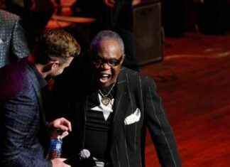 Trauer um Sam Moore: ‘Soul Man’-Sänger von Sam & Dave Duo stirbt mit 89 Jahren trauer-um-sam-moore-soul-man-snger-von-sam-dave-duo-stirbt-mit-89-jahren