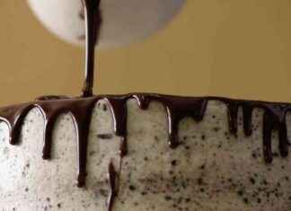 Einfaches Rezept: Keks-Eiscreme-Torte mit nur 3 Zutaten einfaches-rezept-keks-eiscreme-torte-mit-nur-3-zutaten