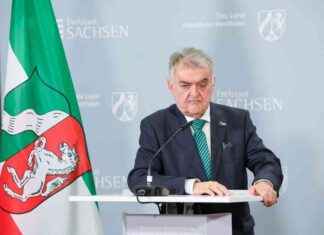 Kontroverse Fan-Aktion: NRW-Minister Reul warnt 1… kontroverse-fan-aktion-nrw-minister-reul-warnt-1