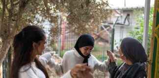 Marokkanische Volksmusiker: Barrieren überwinden und Traditionen am Leben erhalten marokkanische-volksmusiker-barrieren-berwinden-und-traditionen-am-leben-erhalten