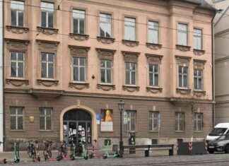 Sanierung eines maroden Bürgerhauses in der Maxstraße: Vom Problemfall zum Schmuckstück sanierung-eines-maroden-brgerhauses-in-der-maxstrae-vom-problemfall-zum-schmuckstck