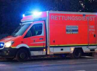 Schwere Verletzungen bei Unfall mit Straßenbahn in Düsseldorf Lierenfeld schwere-verletzungen-bei-unfall-mit-straenbahn-in-dsseldorf-lierenfeld