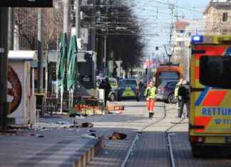 Autofahrer rast in Menschengruppe in Mannheim – zwei Tote – Verdächtiger ist 40-jähriger Deutscher autofahrer-rast-in-menschengruppe-in-mannheim-zwei-tote-verdchtiger-ist-40-jhriger-deutscher