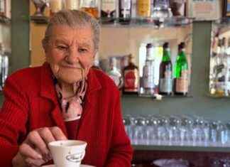Kaffee zubereiten im Alter: Nonna Anna zeigt, wie es geht kaffee-zubereiten-im-alter-nonna-anna-zeigt-wie-es-geht