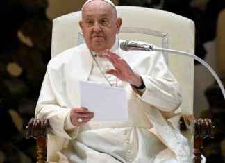 Papst Franziskus wird am Sonntag aus dem Krankenhaus entlassen, Ärzte geben bekannt. papst-franziskus-wird-am-sonntag-aus-dem-krankenhaus-entlassen-rzte-geben-bekannt