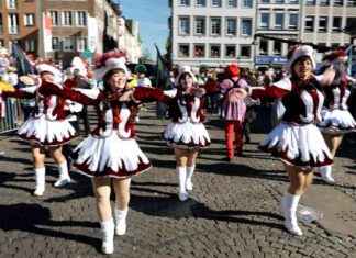 Rosenmontag in Düsseldorf: 700.000 Jecken feiern bei strahlendem Sonnenschein rosenmontag-in-dsseldorf-700000-jecken-feiern-bei-strahlendem-sonnenschein