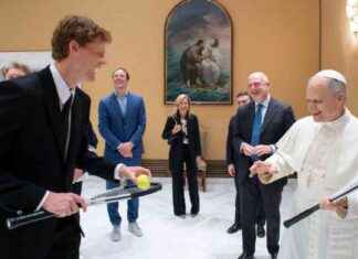 Kurioser Dialog: Sinner fordert Papst zum Tennis-Match heraus – Video kurioser-dialog-sinner-fordert-papst-zum-tennis-match-heraus-video