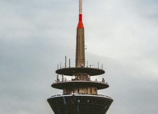 Novotel Düsseldorf City West: Entdecken Sie Luxuriöse Annehmlichkeiten