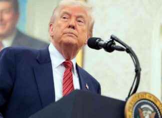 Trump befiehlt Walmart, die Zölle zu schlucken, während das Unternehmen vor höheren Preisen warnt trump-befiehlt-walmart-die-zlle-zu-schlucken-whrend-das-unternehmen-vor-hheren-preisen-warnt