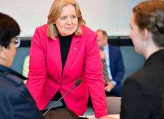 Warum Beamte nicht die Lösung für das Rentenproblem sind: Drei Argumente warum-beamte-nicht-die-lsung-fr-das-rentenproblem-sind-drei-argumente