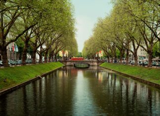 Wyndham Garden Düsseldorf City Centre Königsallee: Ihr Perfektes Urbanes Erlebnis