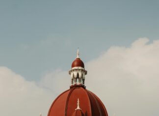 Leonardo Royal Hotel Düsseldorf: Entdecken Sie Luxus Und Komfort