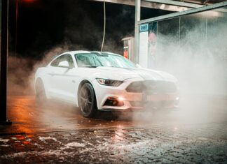 Mr Wash Bilk Düsseldorf: Warum Sie Dort Ihr Auto Waschen Sollten