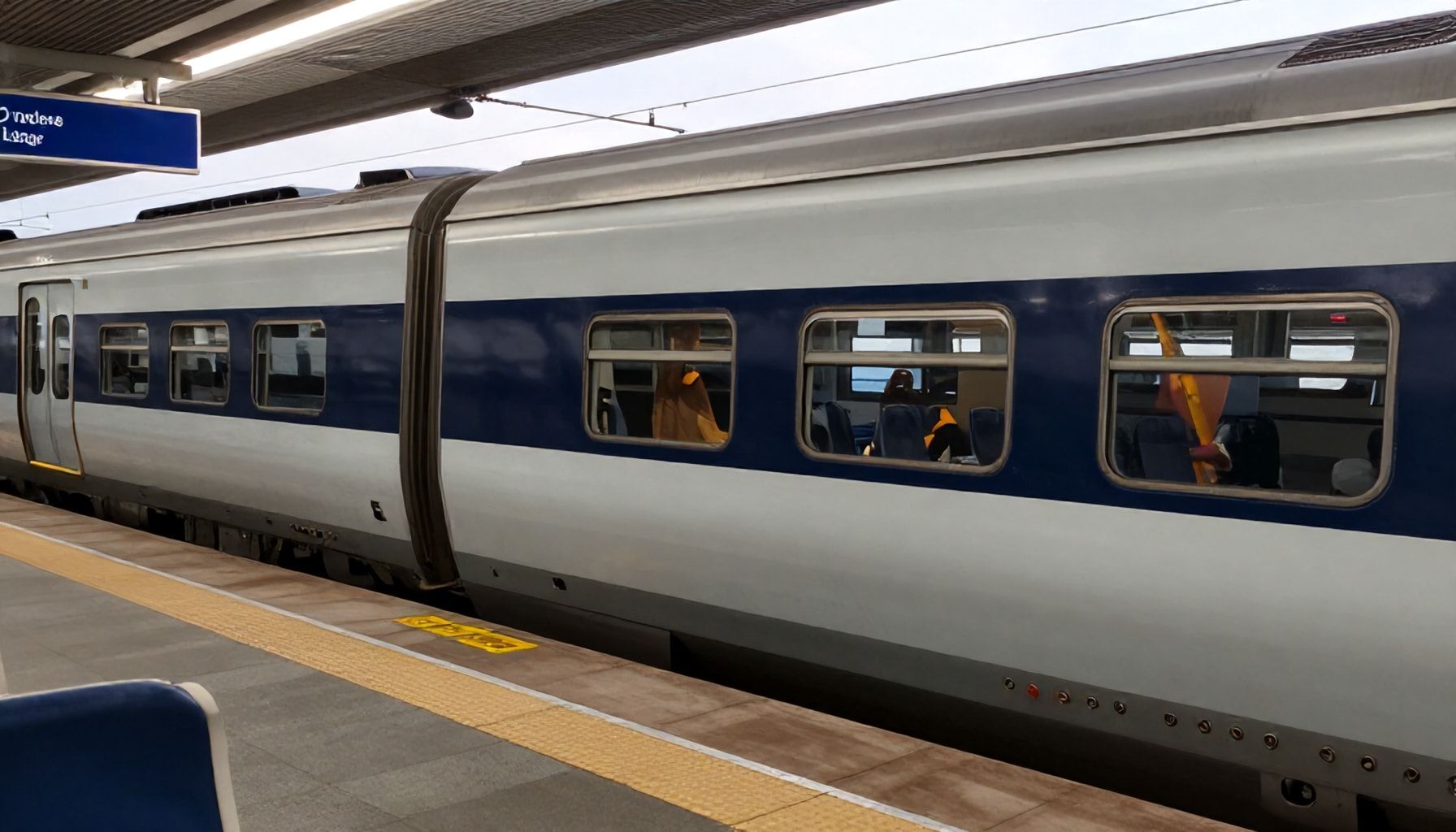 5 Gründe, warum du den Zug statt das Flugzeug wählen solltest*