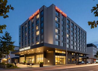 Exklusiver Aufenthalt im Courtyard Marriott Düsseldorf Seestern