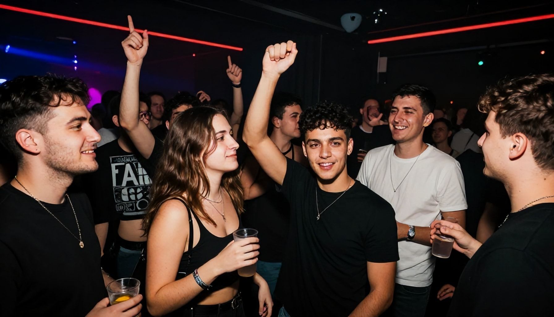 Die Wahrheit über Düsseldorfs Underground-Clubs: Wo die echten Partys steigen*