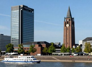 Entdecken Sie Düsseldorf: Leben, Kultur und Business in NRWs Metropole