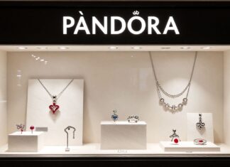 Entdecken Sie exklusive Schmuckstücke bei Pandora in Düsseldorf