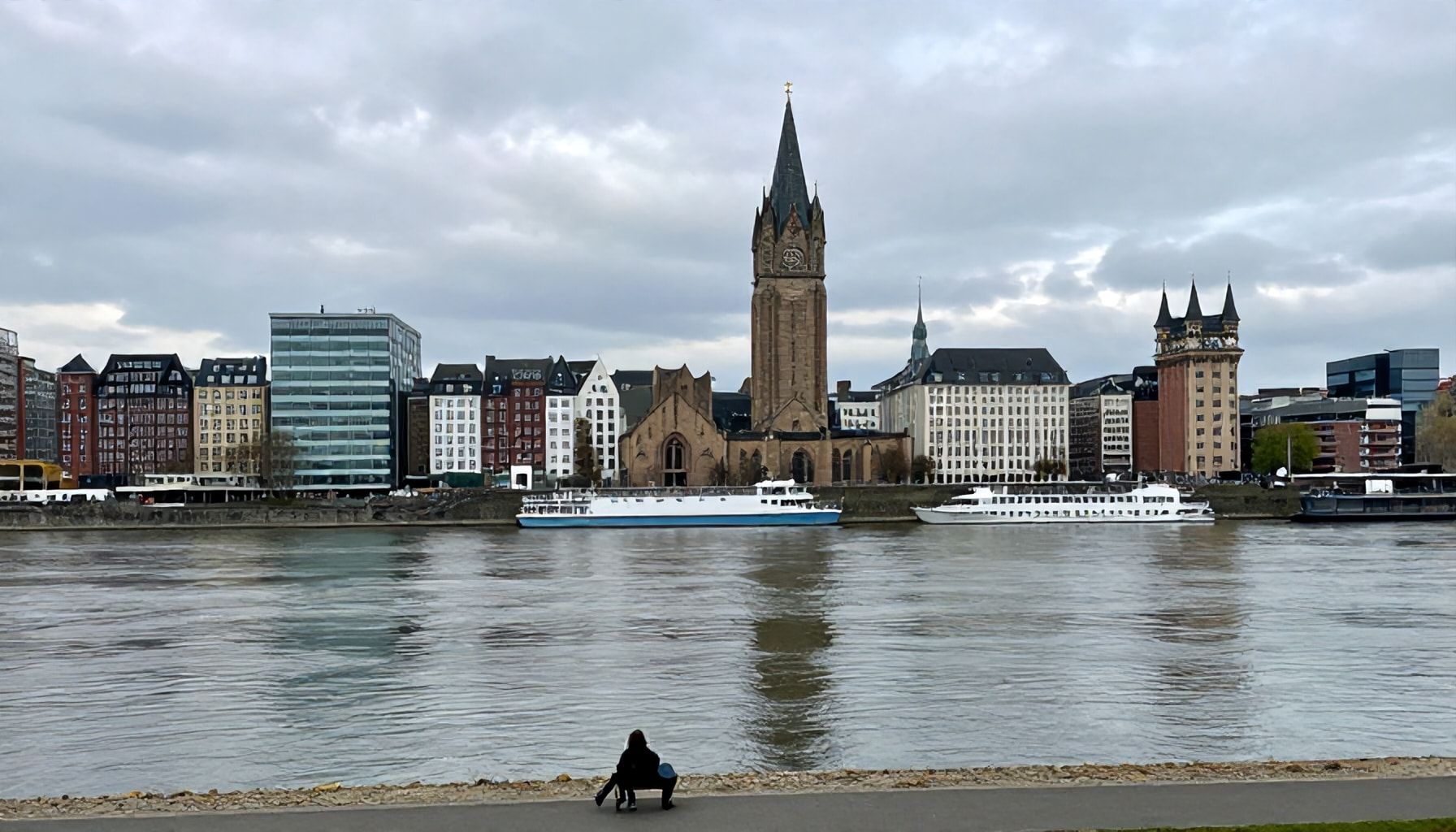 Warum das Rheinriff Düsseldorf der ideale Ort für Stadtflüchtlinge ist*